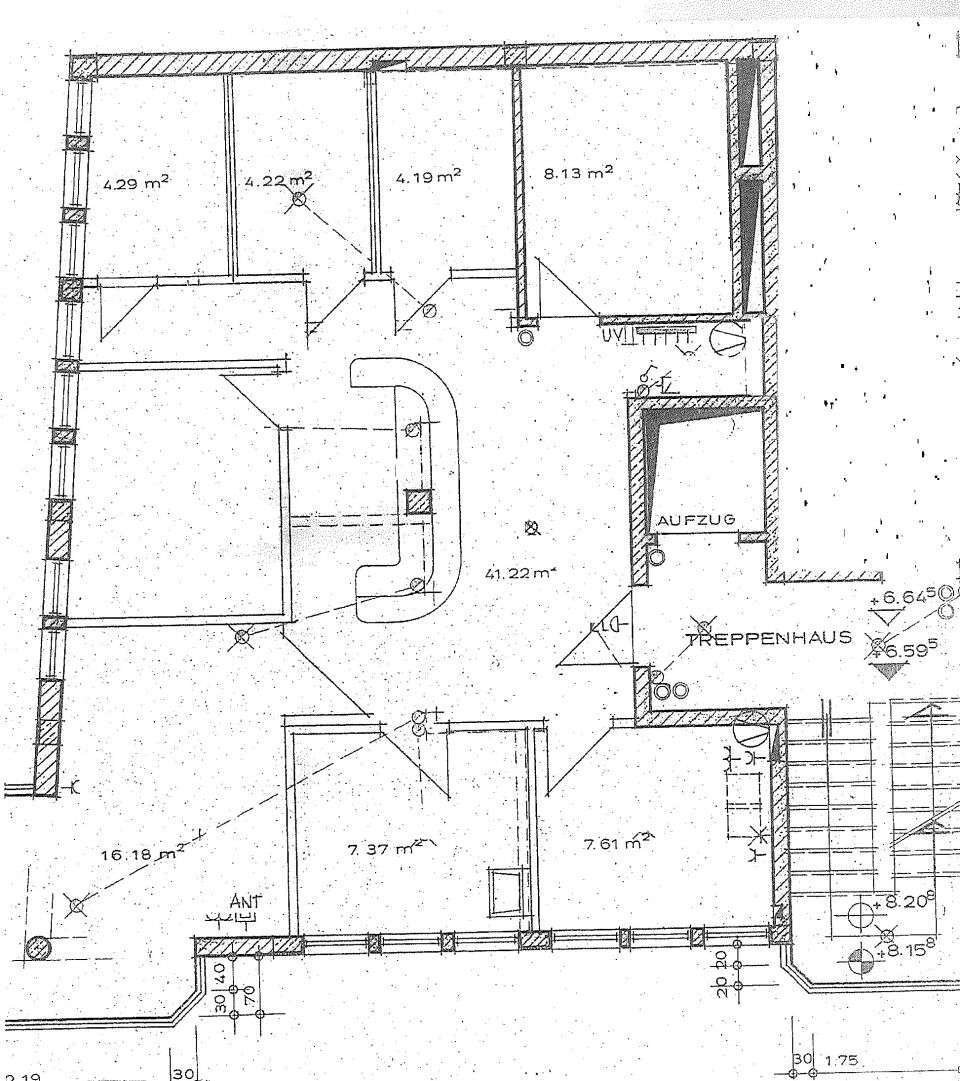 +++ Büro oder Praxisfläche direkt am Stadtplatz individuell gestaltbar +++