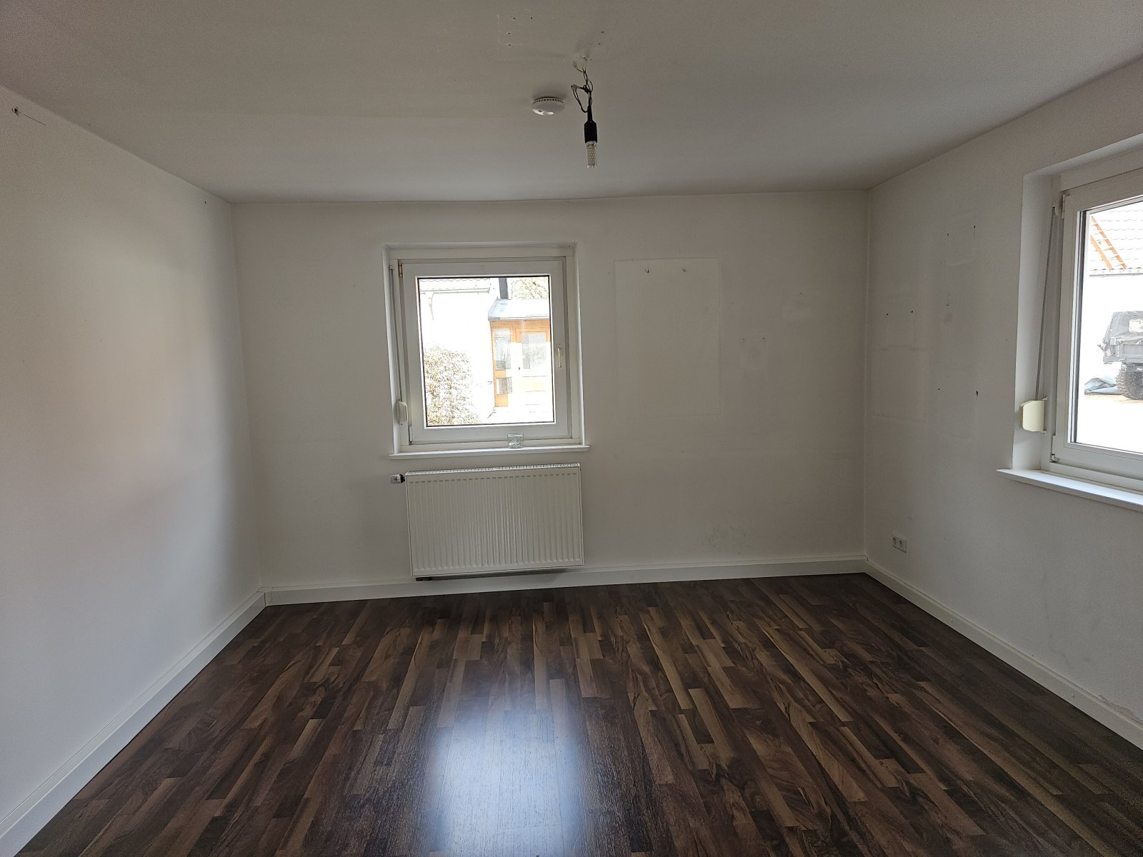 +++gepflegte Doppelhaushälfte in zentraler Lage+++