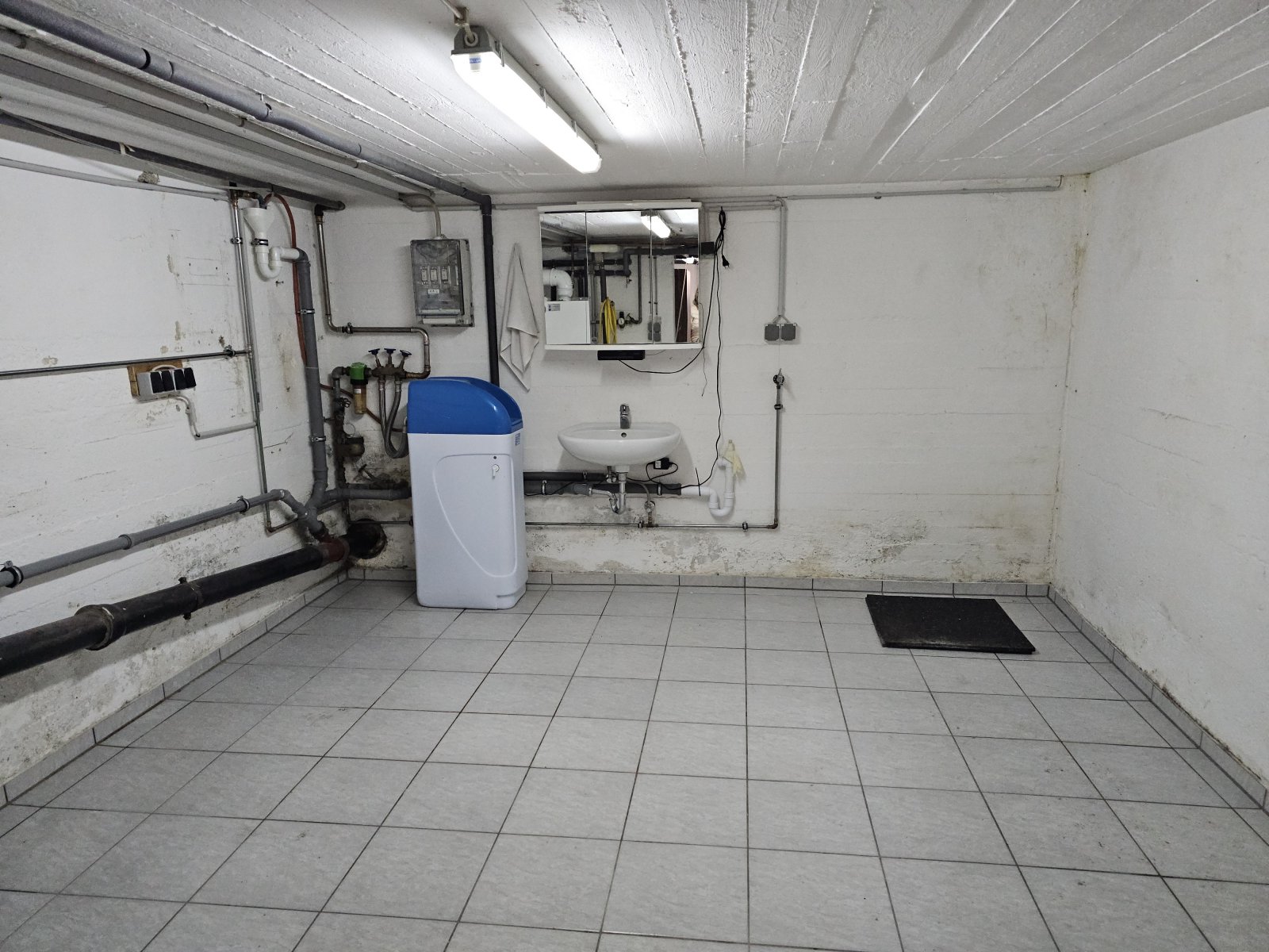 +++gepflegte Doppelhaushälfte in zentraler Lage+++