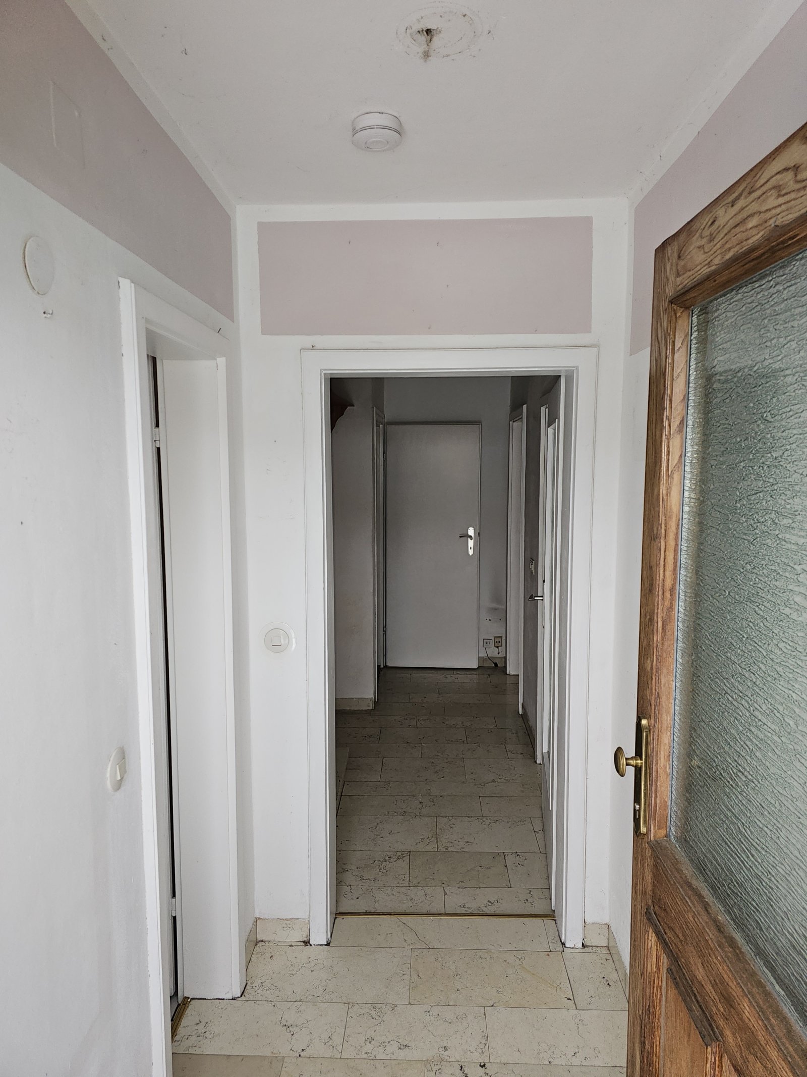 +++ Renovierungsbedürftiges Reihenmittelhaus mit Garten +++