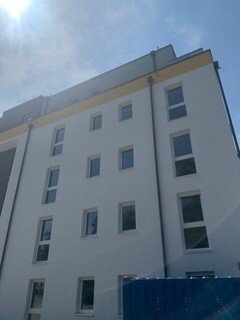 +++ Hochwertige 4.-Zi-Whg. im 3. OG mit EBK und TG-Stellplatz +++