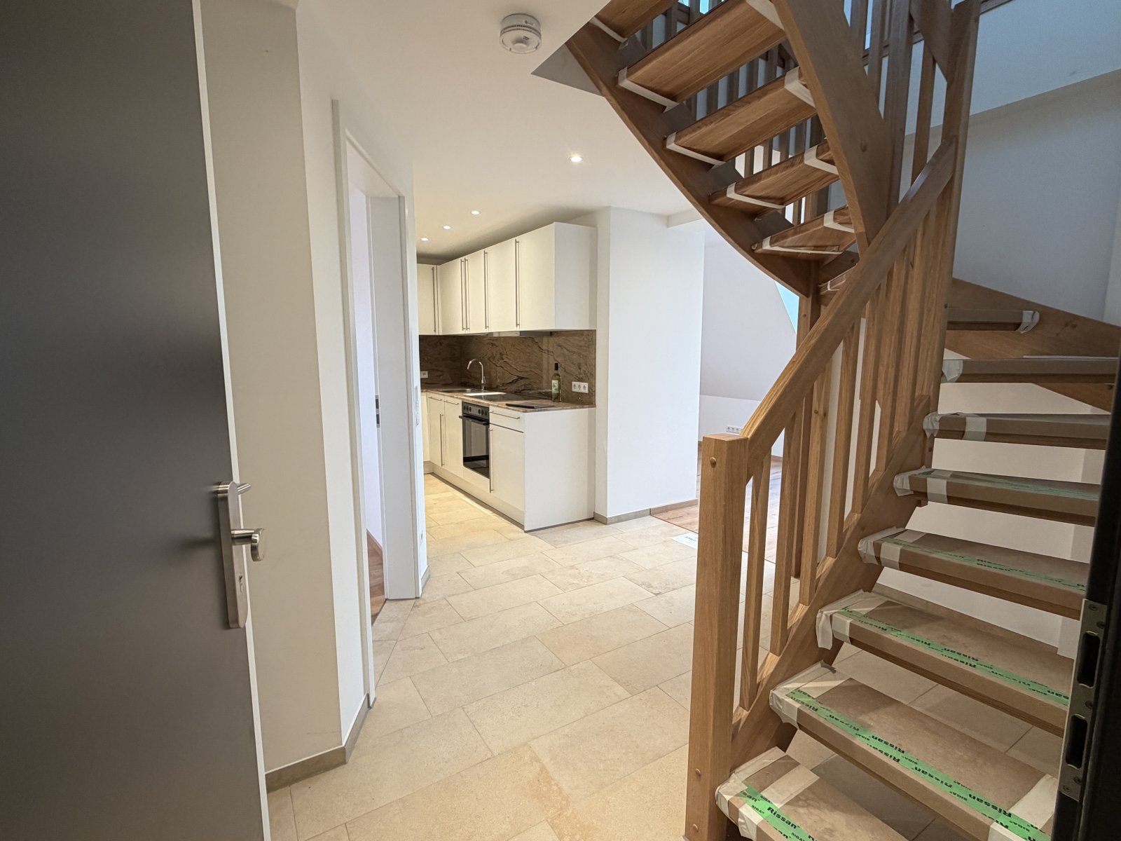 +++ Erstbezug! Gehobene Maisonette-DG-Whg. mit Bergblick! +++