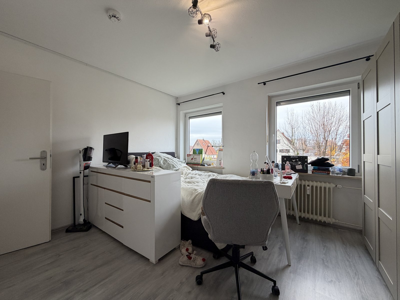 +++Helle 2-Zi.-Whg. mit Loggia und TG-Platz +++