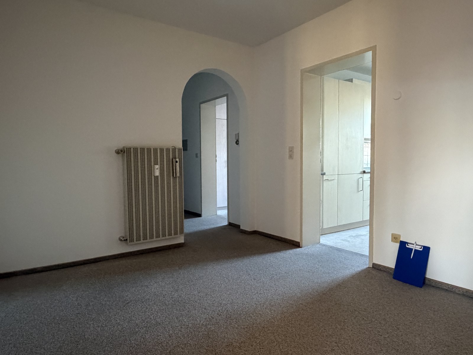 +++ praktische 3-Zi.-Whg. mit Loggia und TG-Stellplatz +++