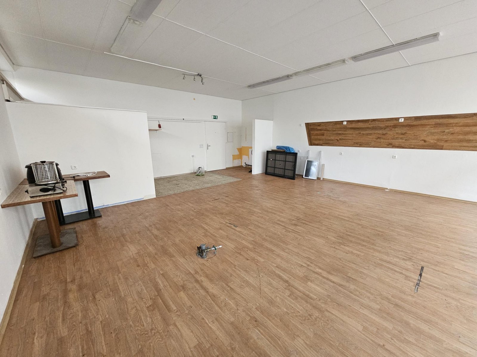 +++ Attraktive Gewerbeeinheit in ruhiger Wohnlage für vielseitige Geschäftskonzepte+++