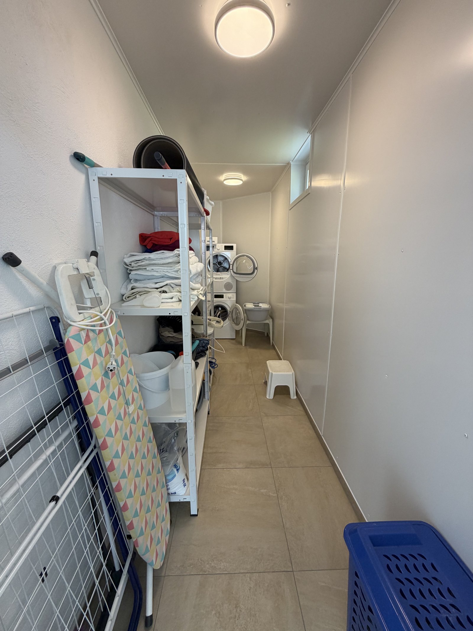 +++ modernisiertes EFH mit Indoorpool und Wellnessbereich+++