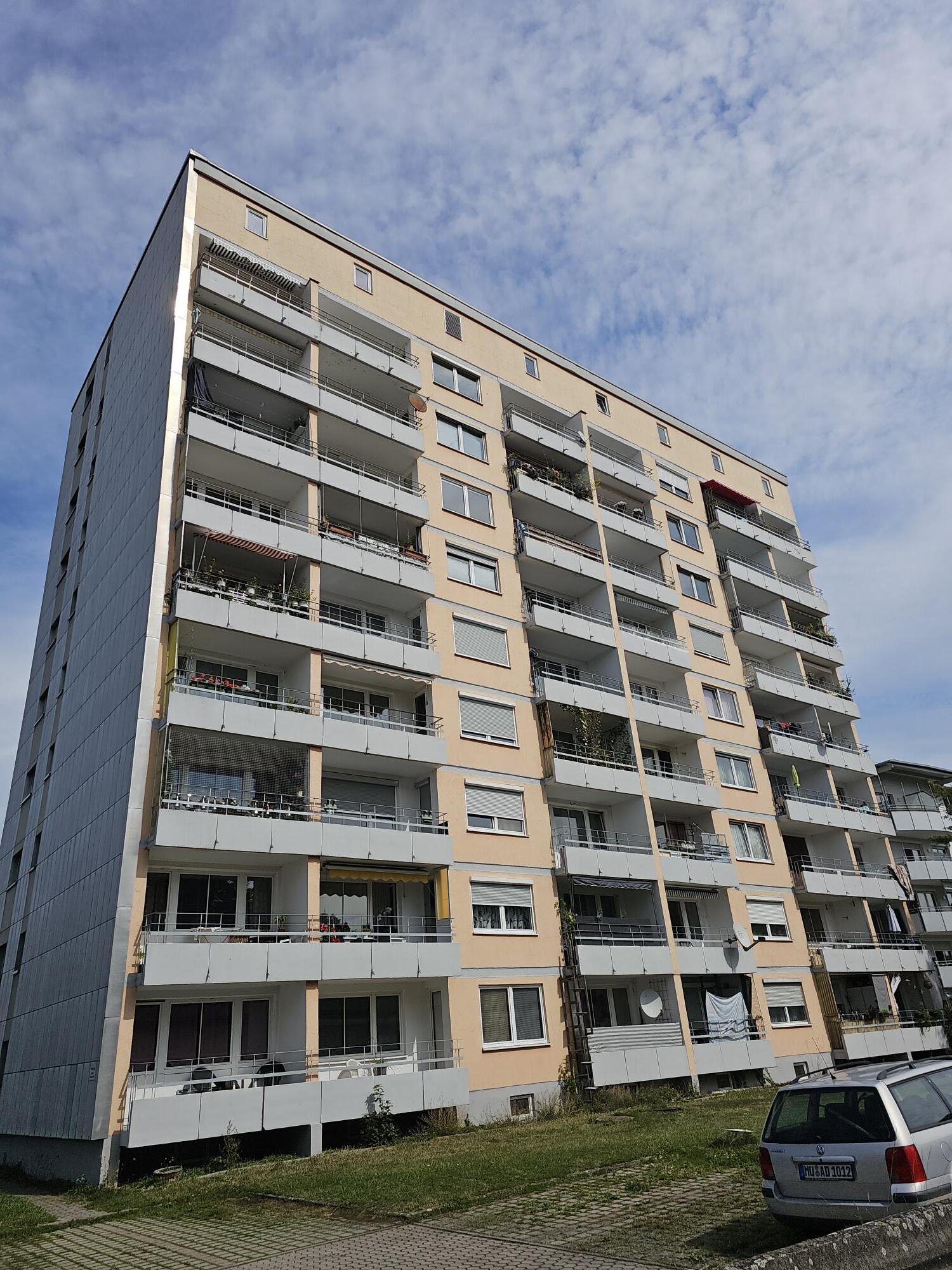 +++solide vermietete 2-Zimmerwohnung mit Balkon+++