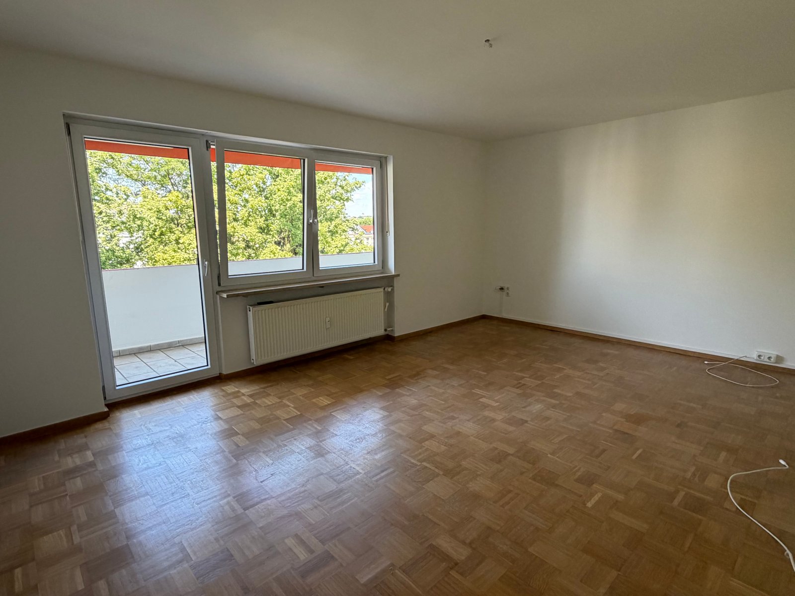 +++gemütliche 2 Zimmer Wohnung mit Loggia+++