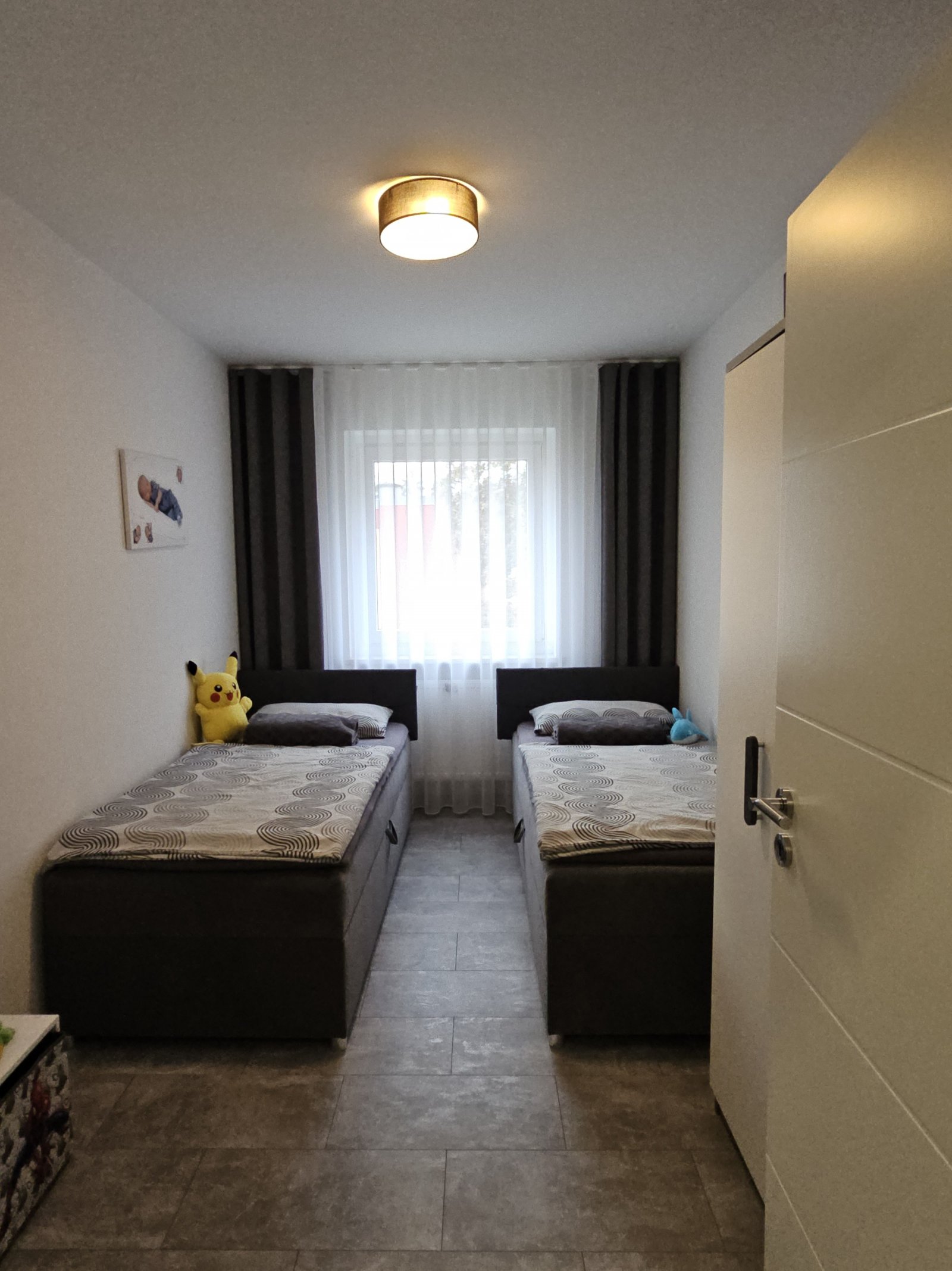 +++ Große moderne 4.-Zi.-Whg. mit Kfz-Stellplatz und Balkon+++