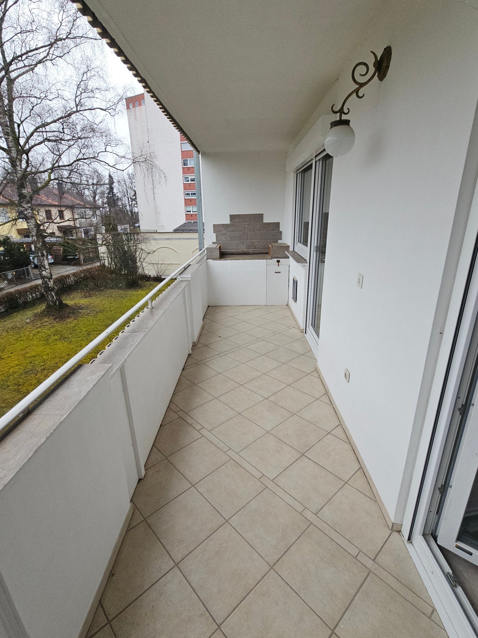 +++Freundliche 2-Zimmer Wohnung mit Loggia+++