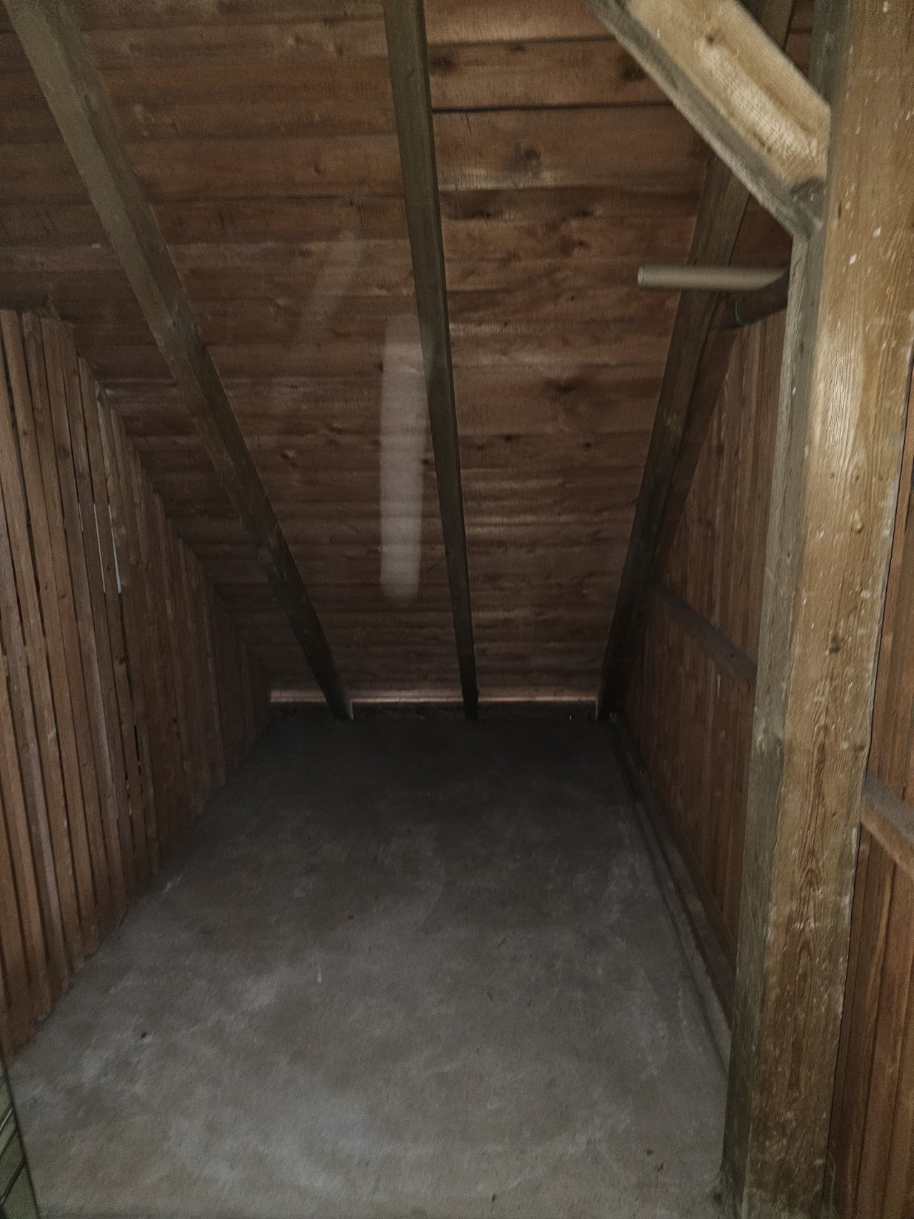 Dachbodenabteil Dachbodenabteil