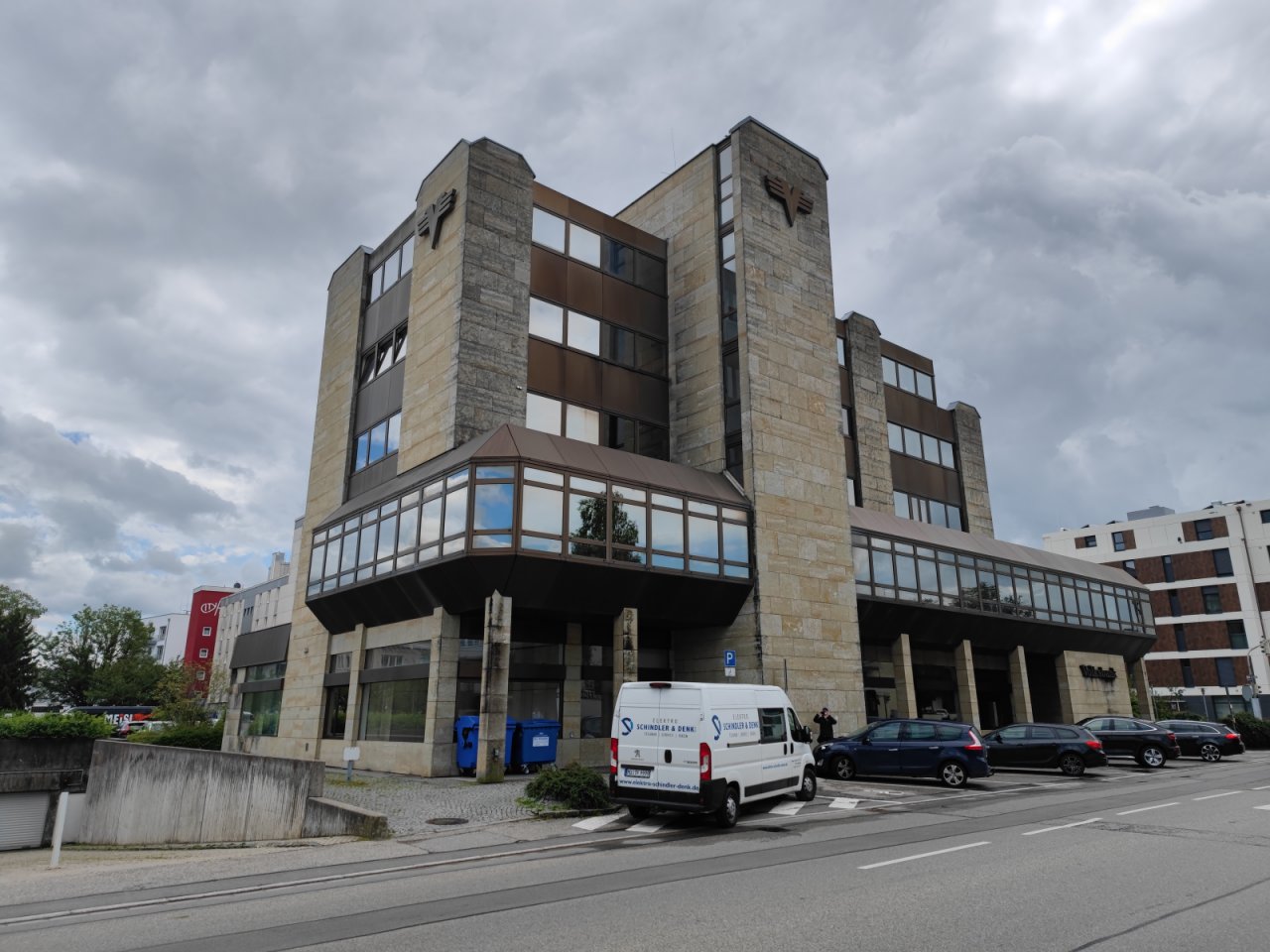 Gebäude Außenansicht (2)