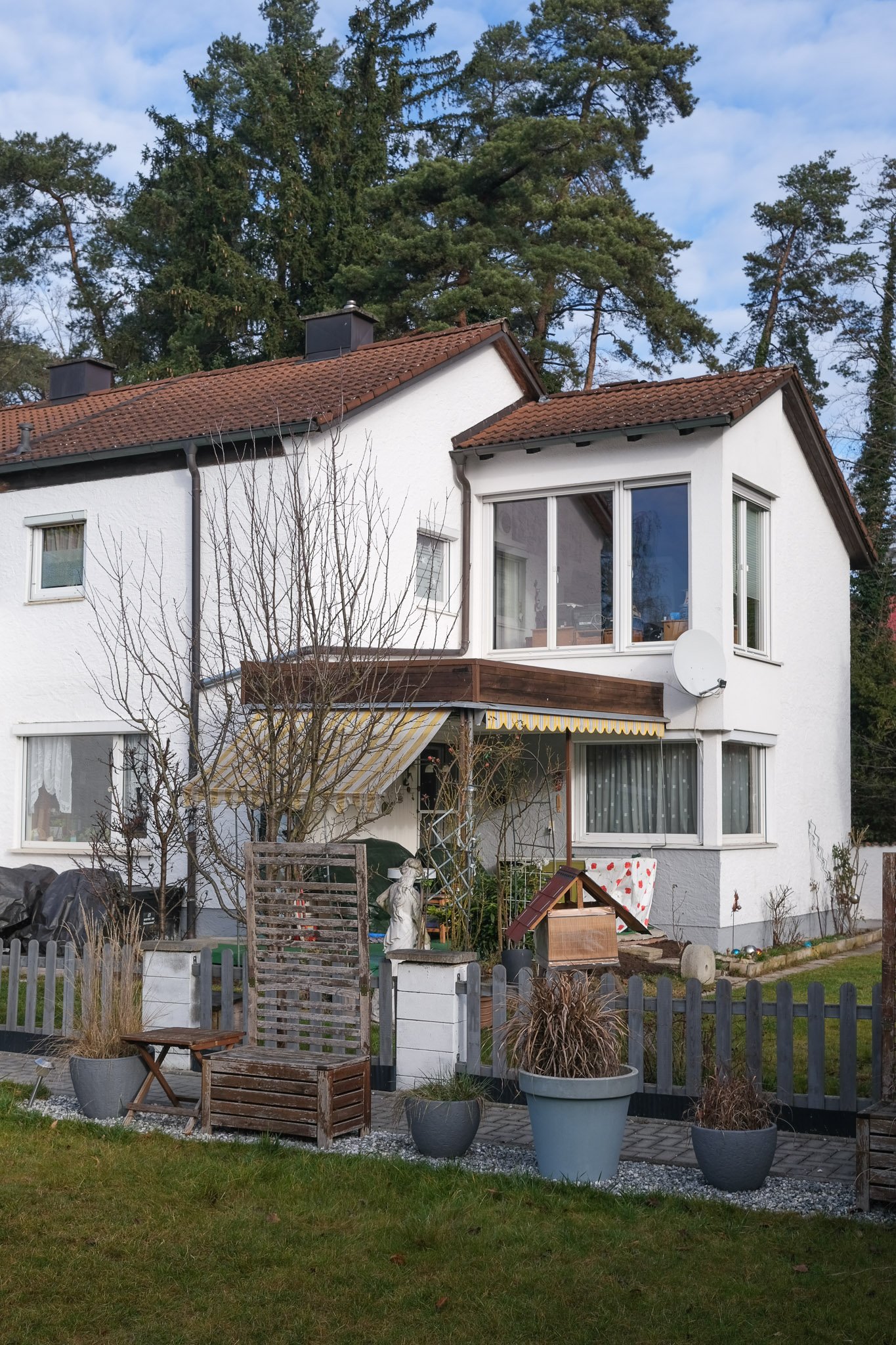 Waldkraiburg: +++ Reiheneckhaus mit Charme und Potenzial +++ 