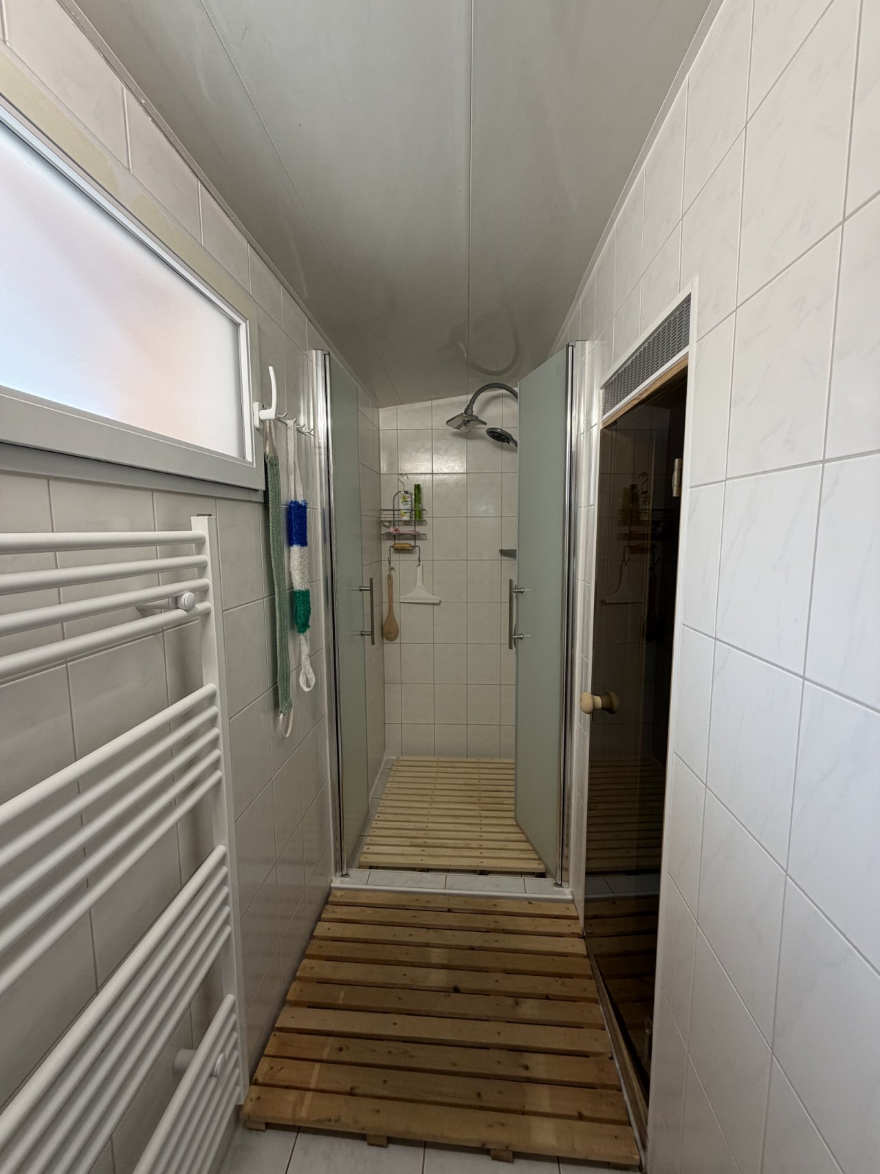 Duschbereich Sauna