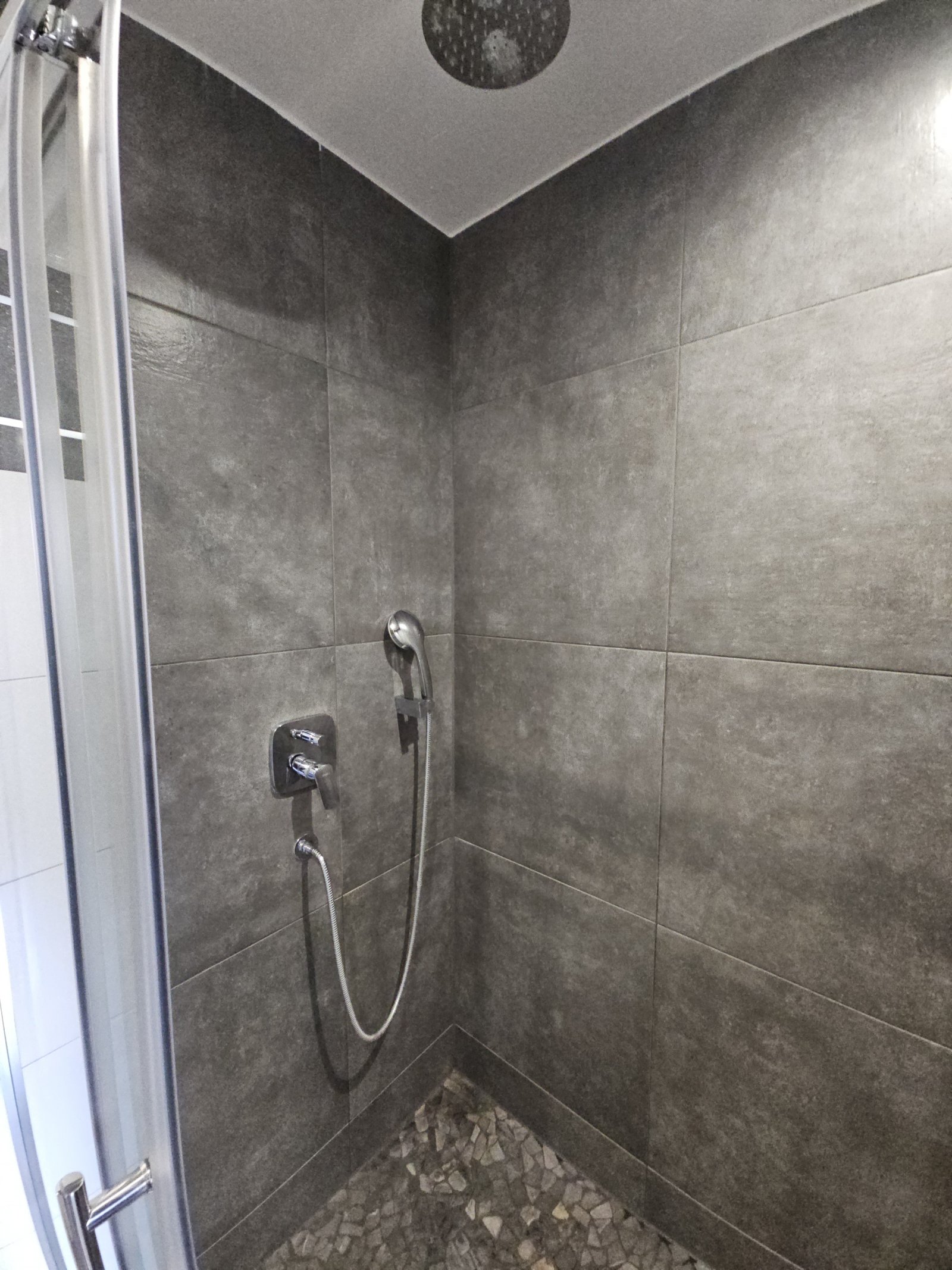 Dusche
