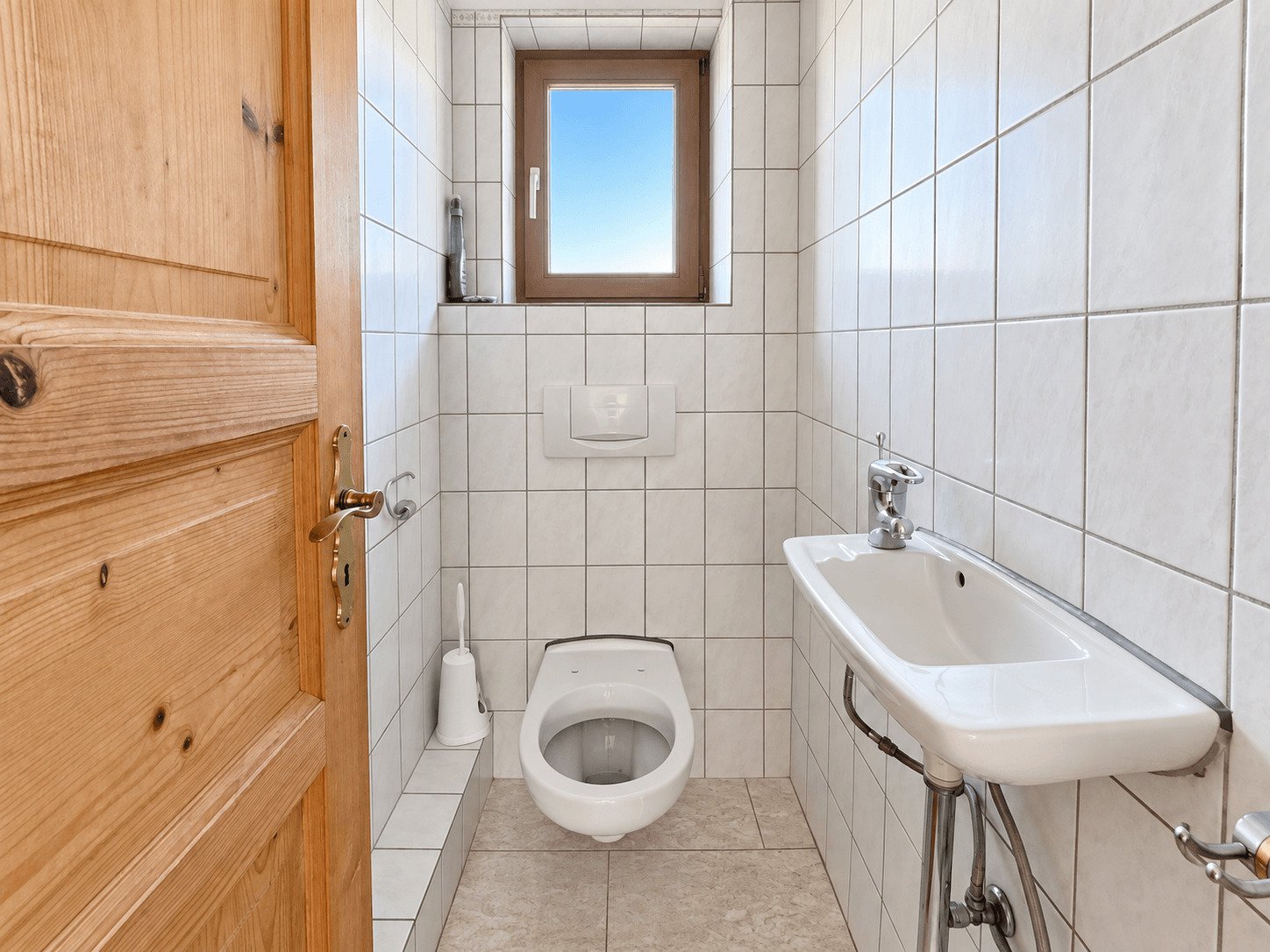 WC WC